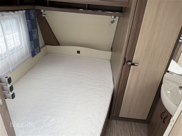 Hobby De Luxe 460 UFe